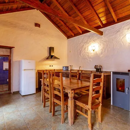 Holiday home Casa Rural Escobones Montana Alta